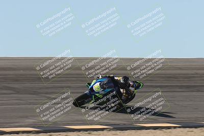 media/Oct-30-2025-Racers Edge (Thu) [[dabbdaf680]]/2-A Group/Session 3 Bowl/